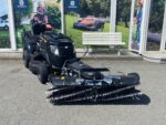 Black Edition Rasentraktor Pro 225/92 Twin H mit Kehrmaschine - Bild 14