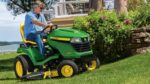 JOHN DEERE Rasentraktor X584 - Bild 2