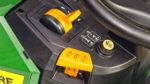 JOHN DEERE Rasentraktor X167 - Bild 4