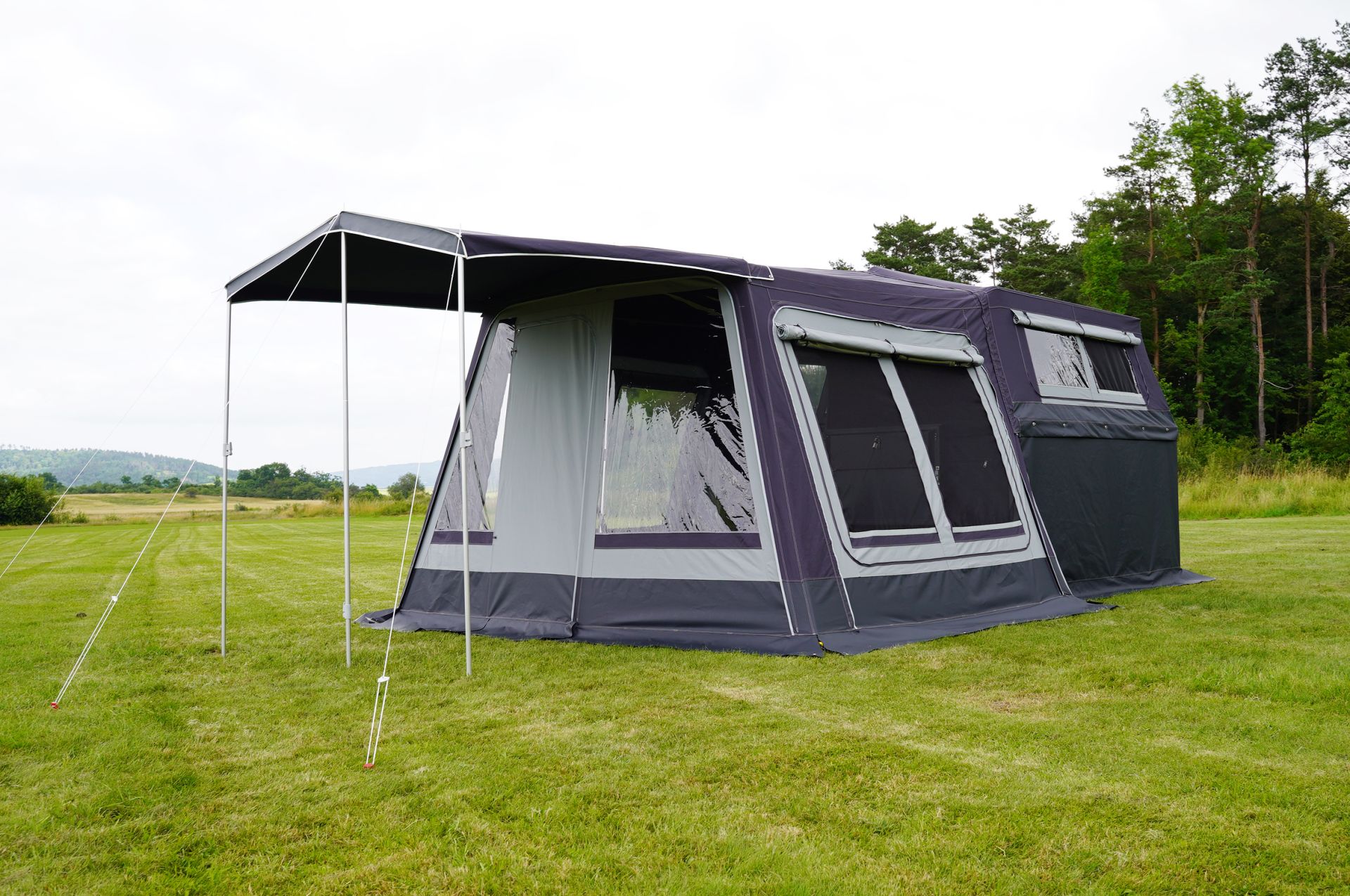 Z1-3.jpg TPV Campinganhänger KT-EB3 Street-Camper 2.0 1300kg Gebremst + Vorzelt und Sonnendach - Bild 1