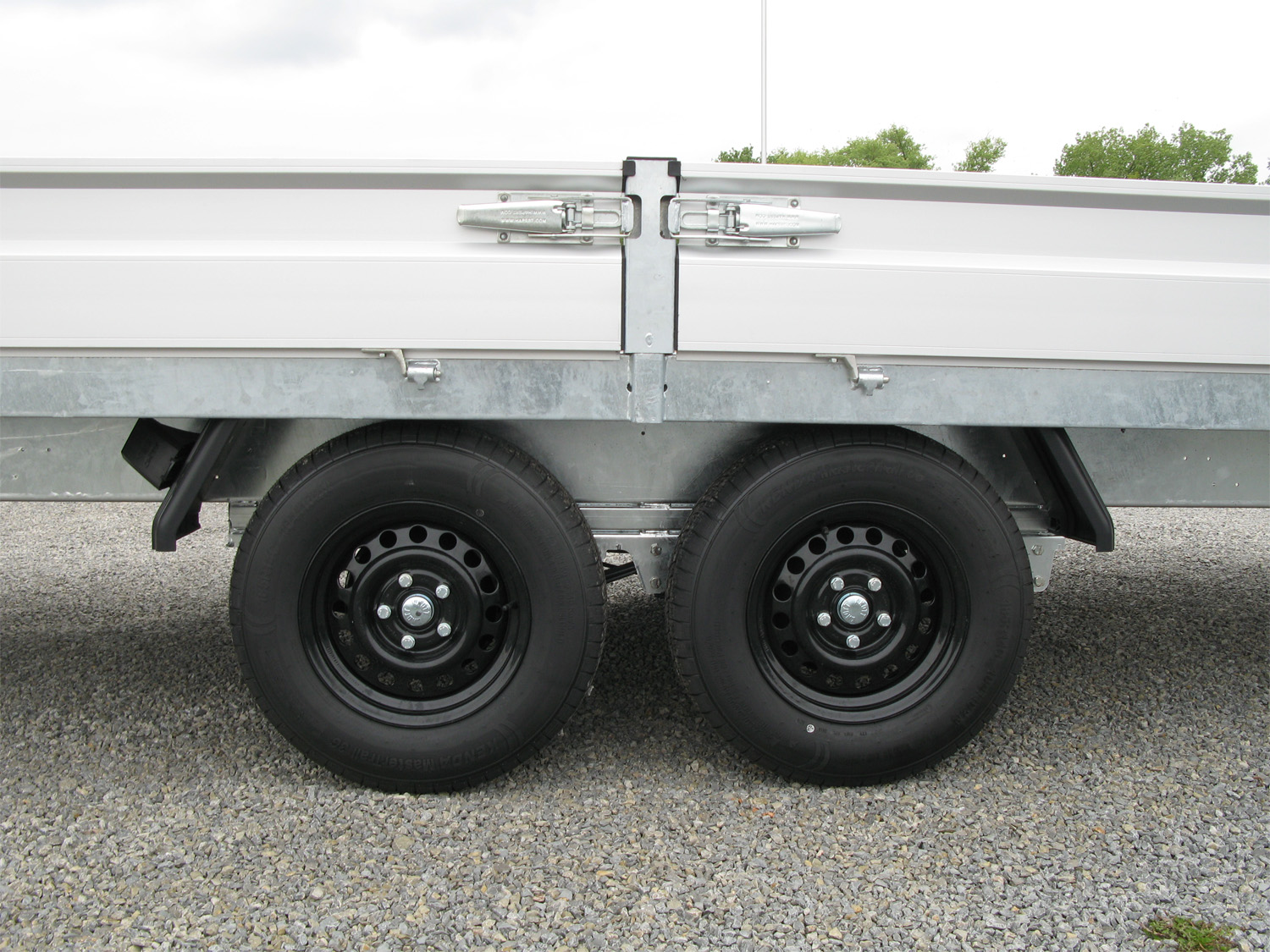 Hapert Azure H-2 – 3500 – 5050 x 2000 Parabelfederung – Niedriges Fahrwerk - Bild 3