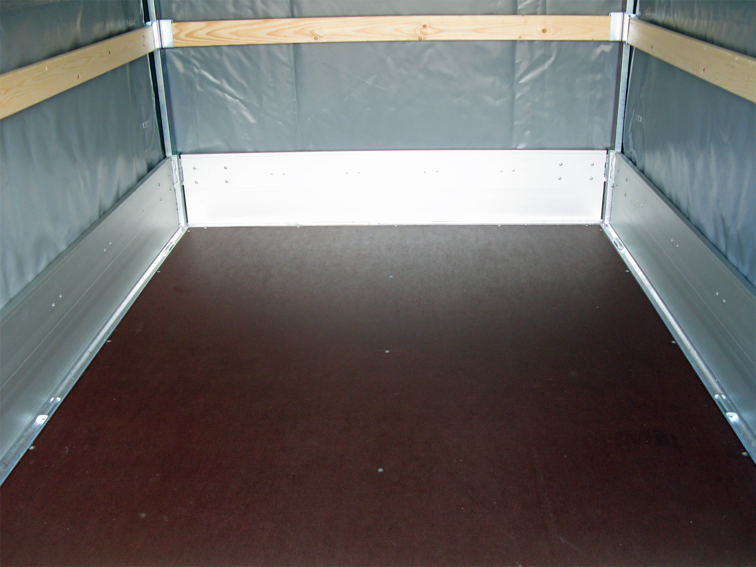 Hapert Azure H-2 – 2000 – 2800 x 1800 Hochplane – niedriges Fahrwerk - Bild 4