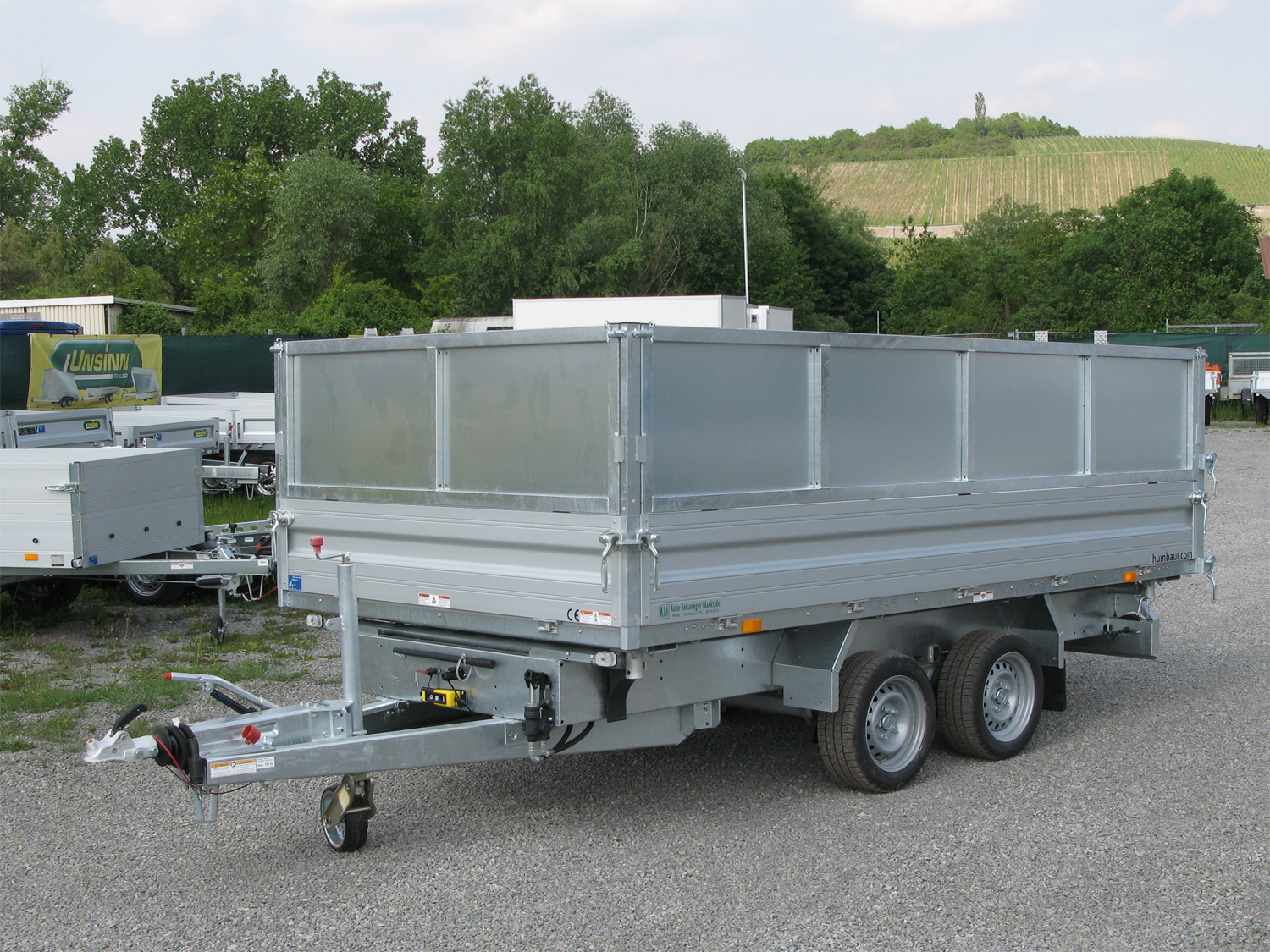 hu3023-1-sa-600_humbaur_htk_350037_alu_3sN6XURLarRHi8.jpg Humbaur HTK 3500.37 ALU E-Pumpe, Stahlblechaufsatz 600 mm - Bild 1