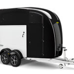 Humbaur Pegasus 2700 S Alu Aerodynamischer Poly-Aluaufbau | EquiDrive® PLUS S Fahrwerk