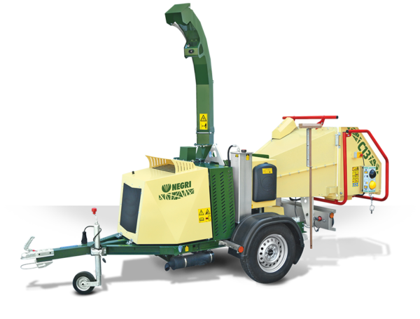 NEGRI Holzhäcksler C13 / Benzin- oder Diesel-Häcksler mit Straßenfahrwerk